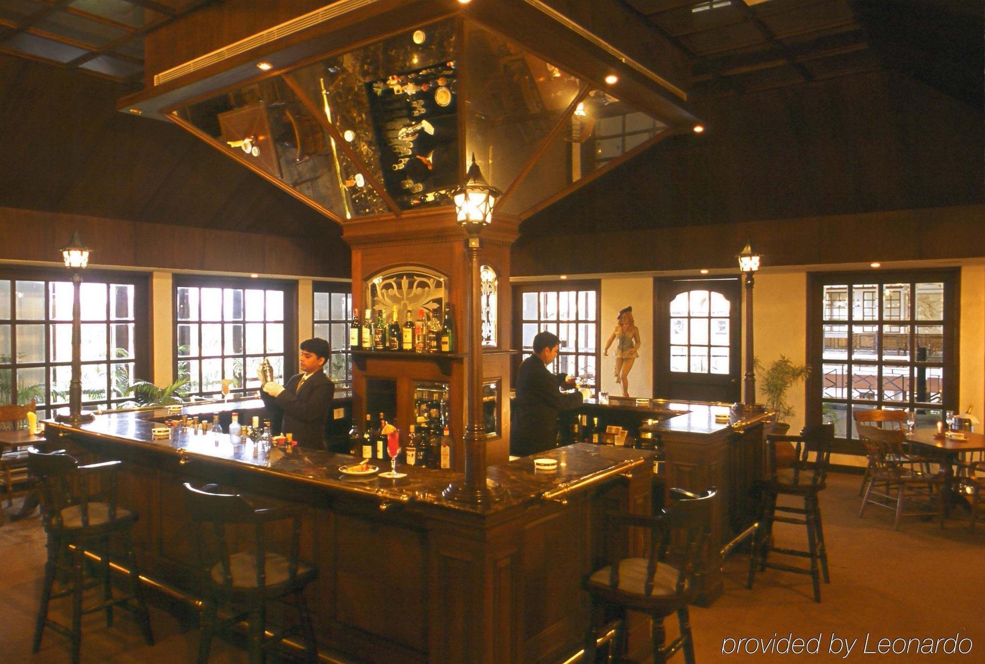 Golden Retreat Hotel Haldia Restaurant photo