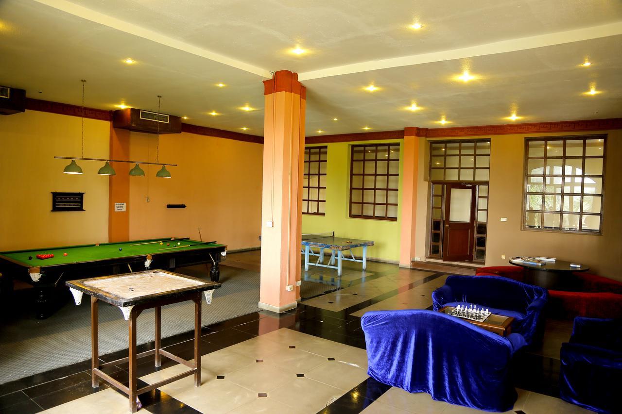 Golden Retreat Hotel Haldia Exterior photo