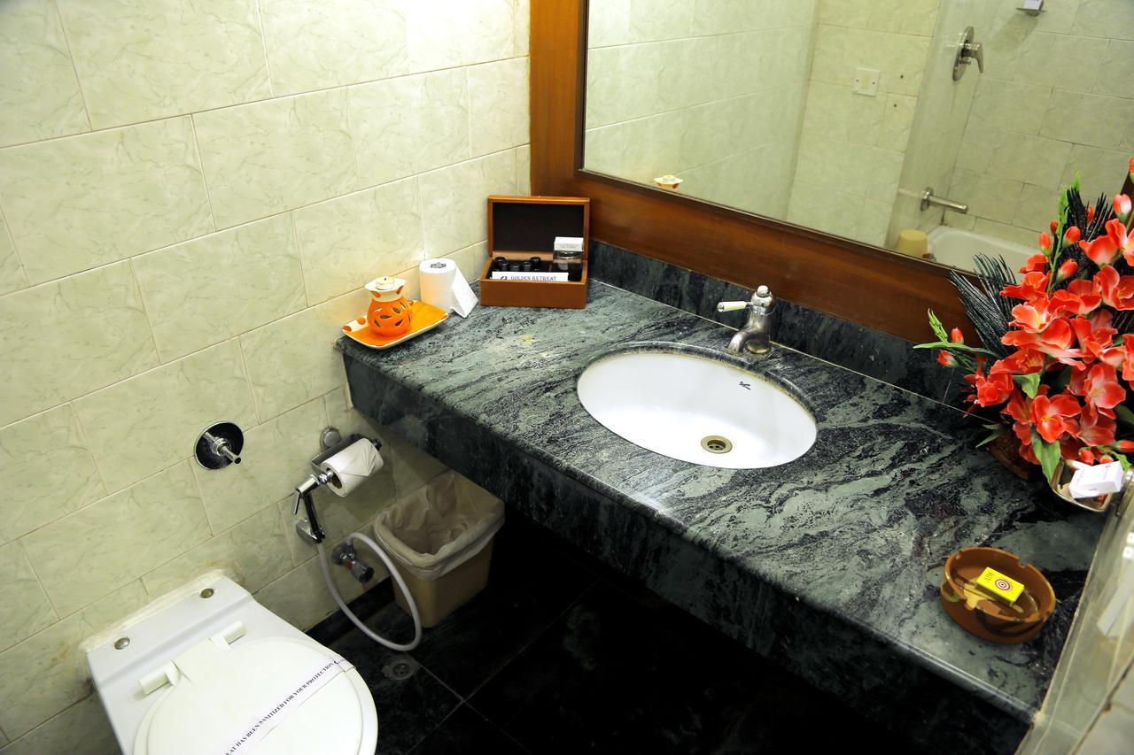 Golden Retreat Hotel Haldia Exterior photo