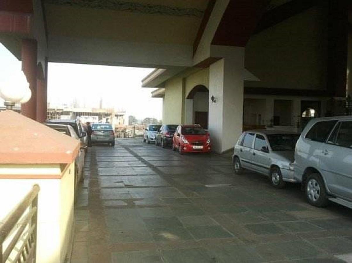 Golden Retreat Hotel Haldia Exterior photo
